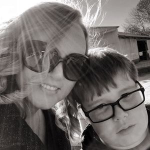 Meet your Posher, Nikki